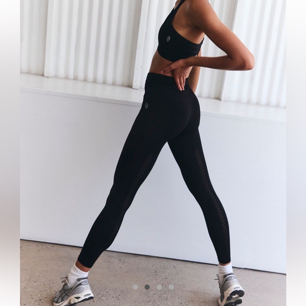 FP movement high rise 7/8 length good karma leggings